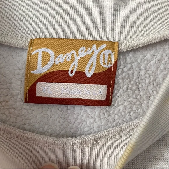 3/$20 Dazey yin/yang Animal Print wildcat oversized Sweatshirt - Picture 5 of 8